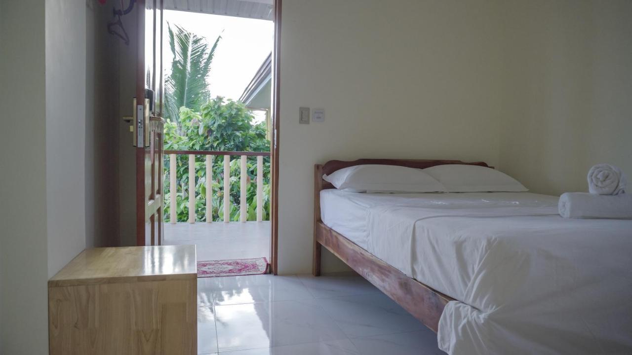 Speed 8 Inn Moalboal Exterior foto